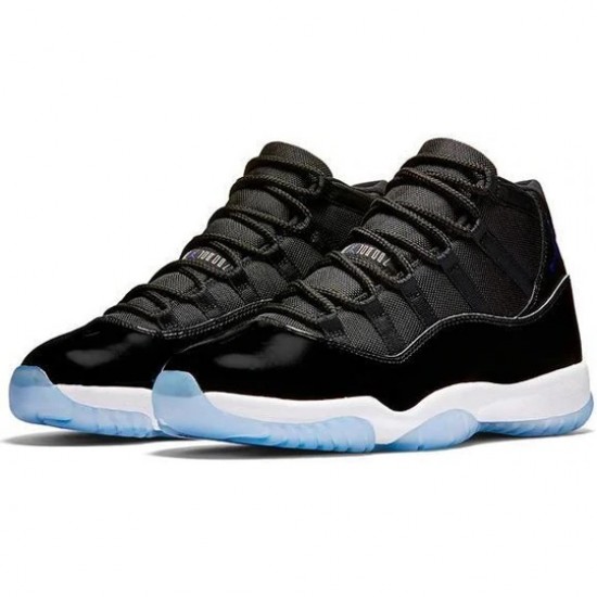 Air Jordan 11 Retro Space Jam 2000 Mens Black/White AJ11 Sneakers 136046-041